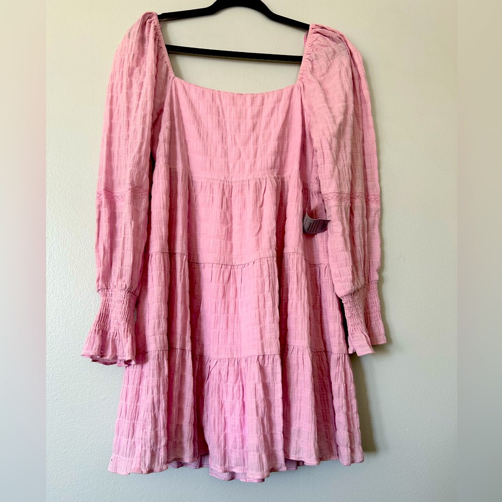 Square neck dress. long-sleeve dress. NwT
